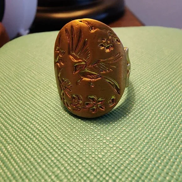 Ring with s bird - Picture 3 of 5